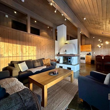 Centrally Located Cottage At Sjusjoen Ski Center Esterno foto